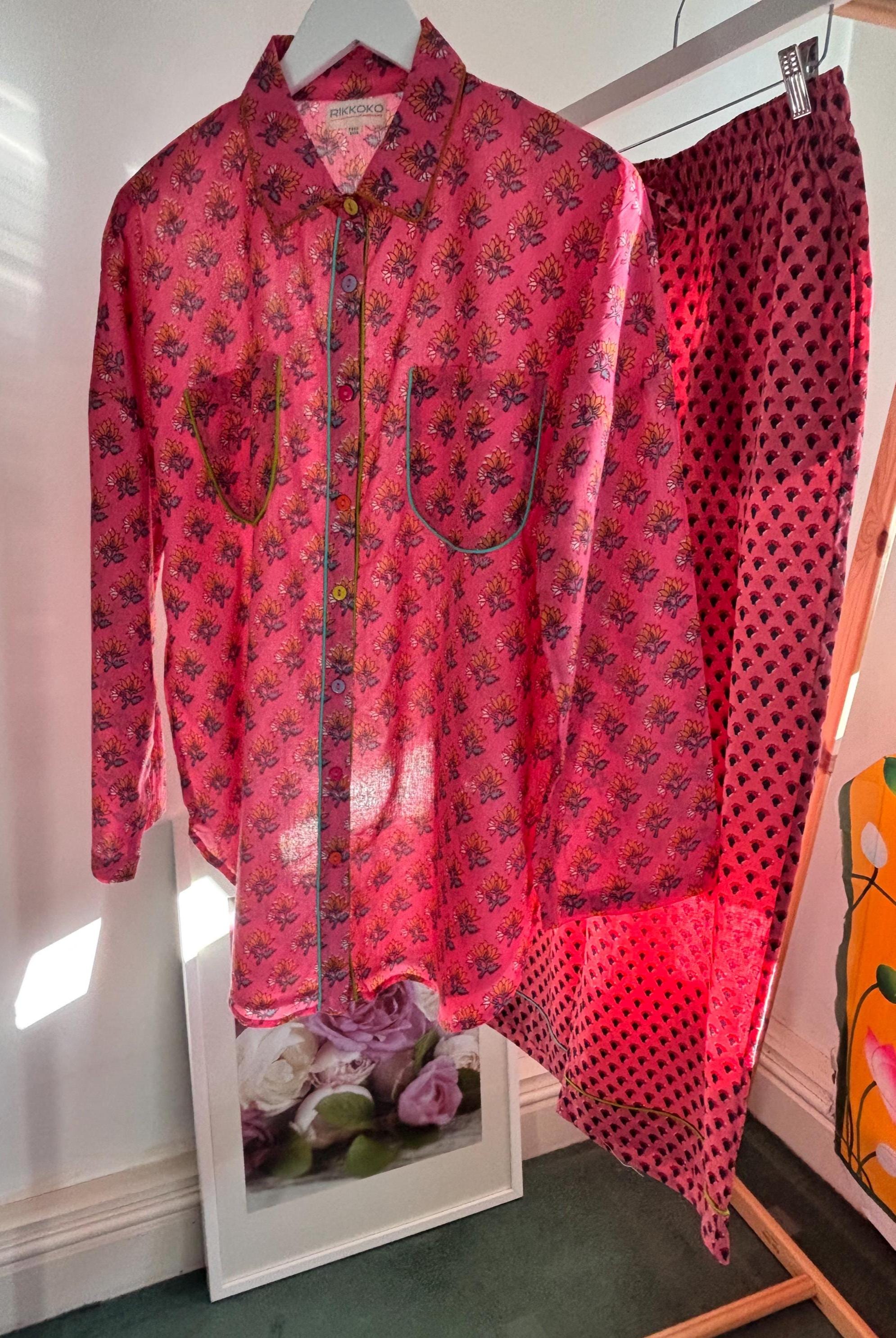 pyjama woman set coordinate  light cotton with yellow  flower on pink base