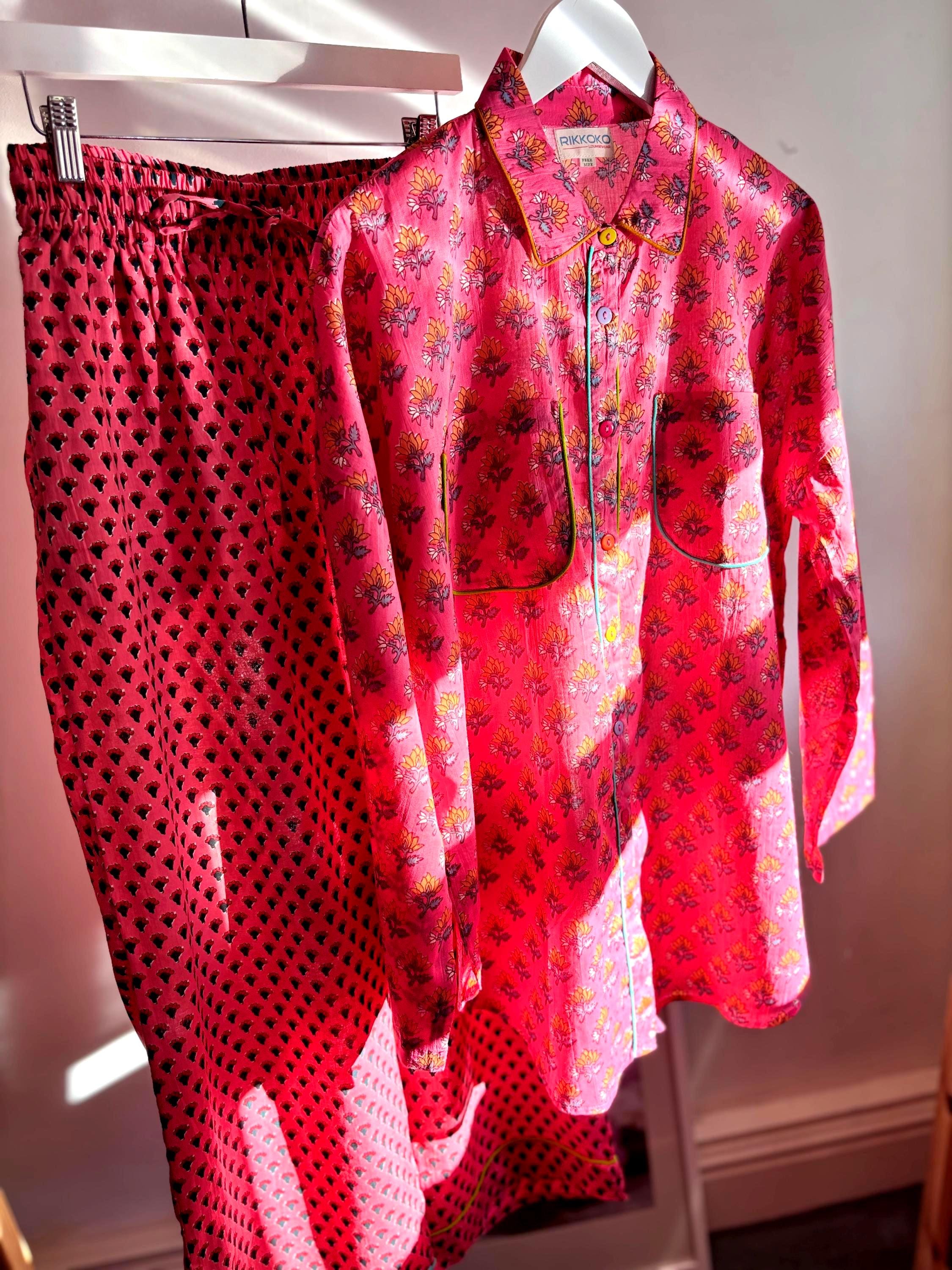 pyjama woman set coordinate  light cotton with yellow  flower on pink base