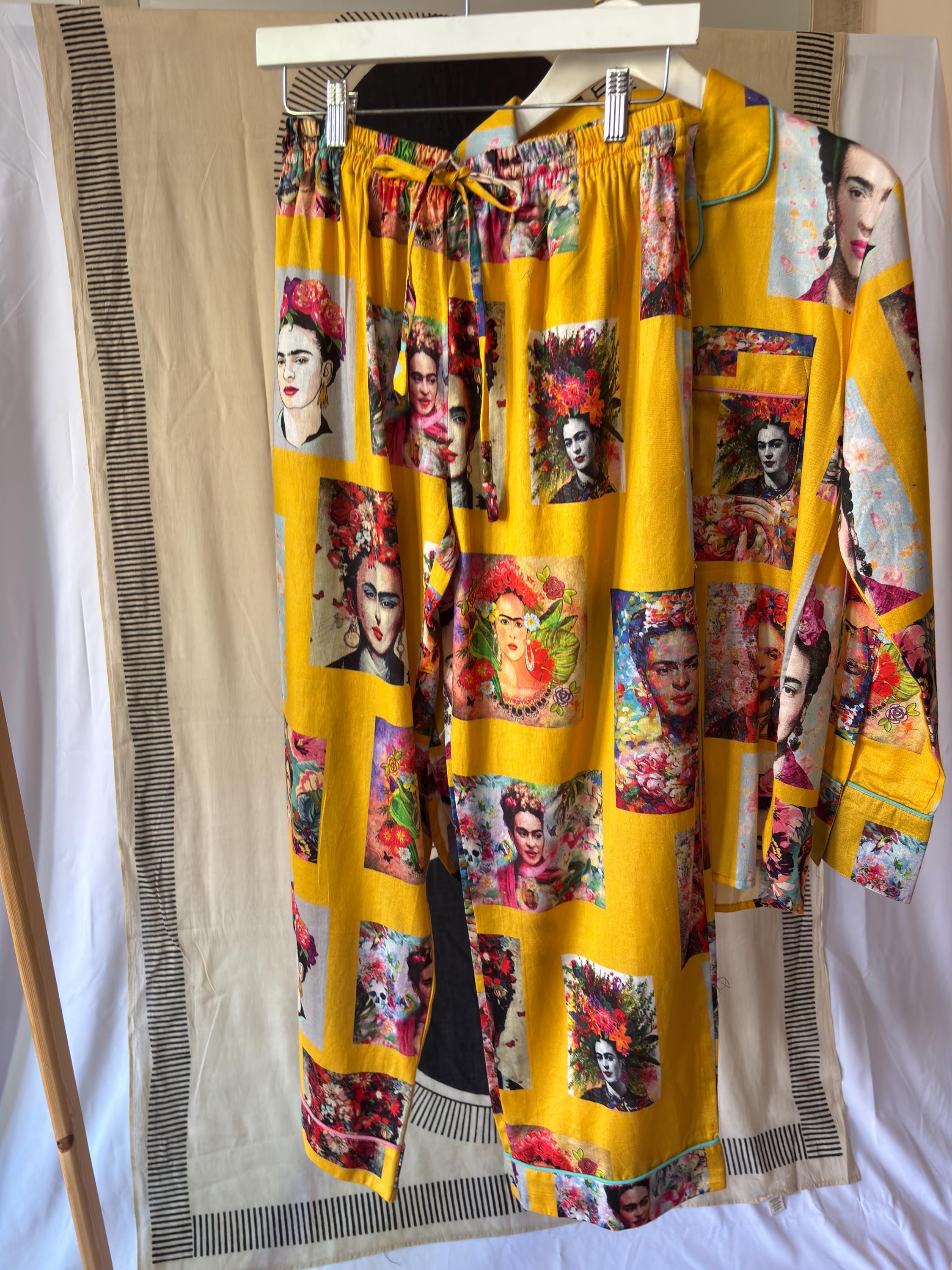 Pyjama woman set made in cotton yellow with Frida  Kahlo print
