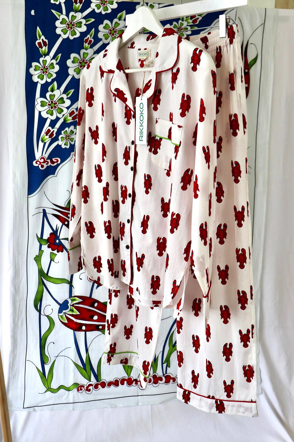 Lobster Print Cotton Pyjama Set: Long Sleeve Coastal Loungewear