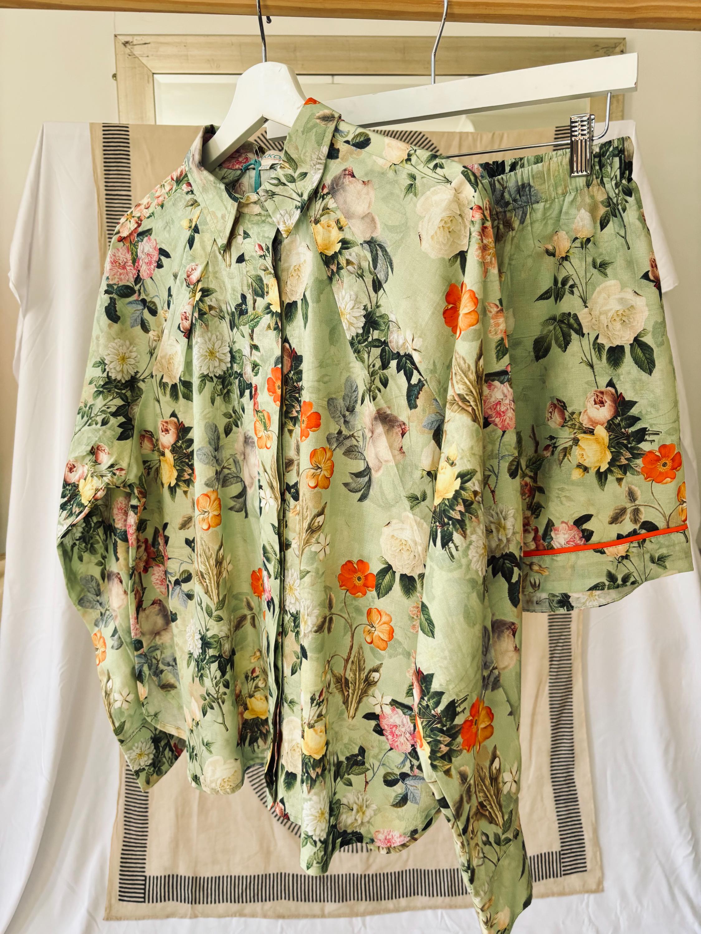 Woman shirt modern style  pop- art print multi-colours woman  in pure cotton