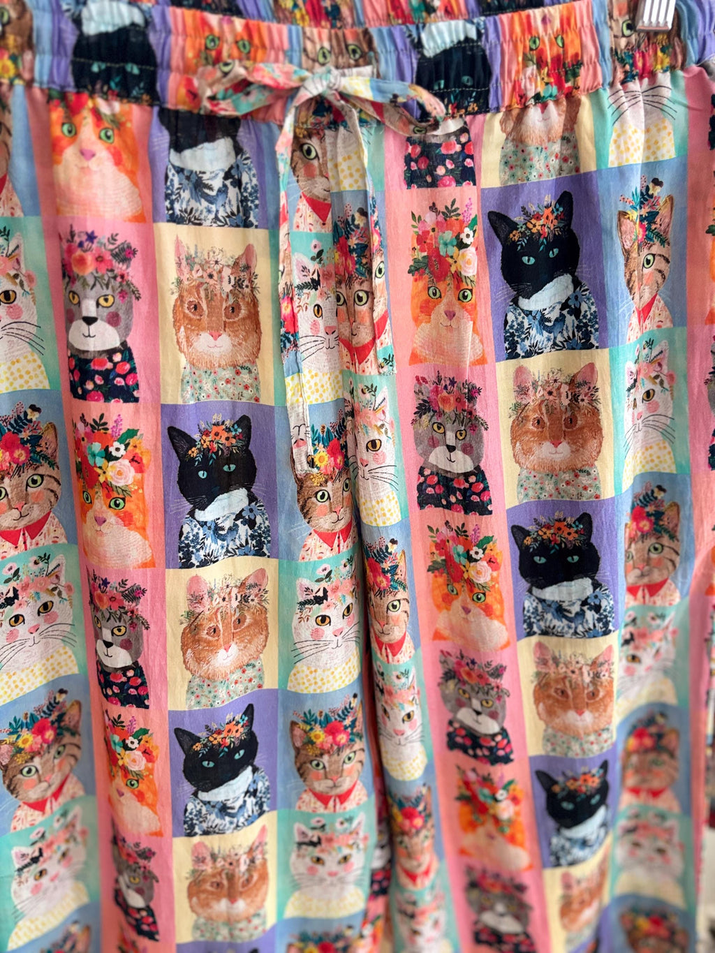 WOMAN Cotton Pyjama Set  Cats Print, with frills on a pastel palette