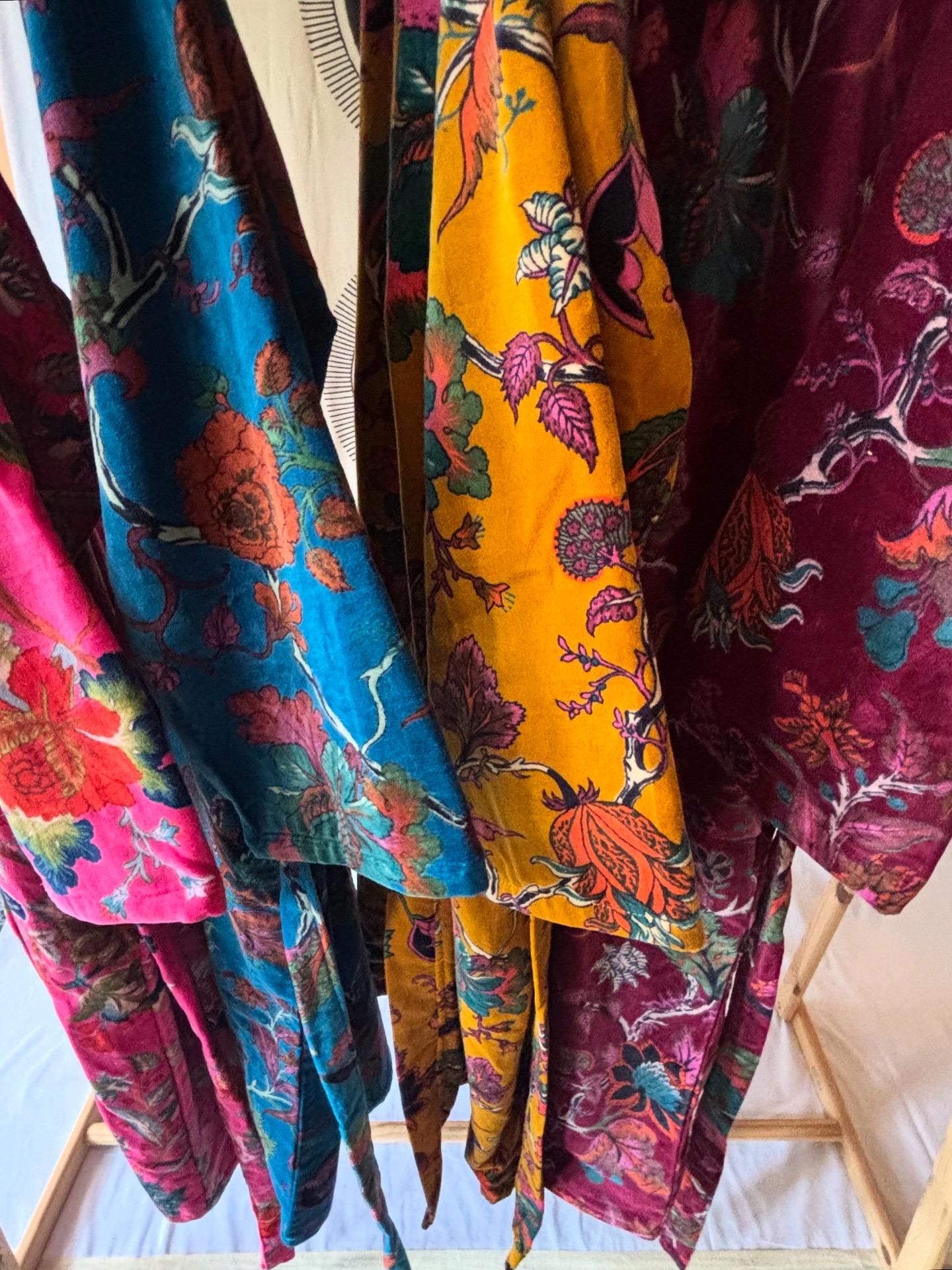 Floral Velvet Kimono Robe: Boho Cotton Gown with Pockets & Belt