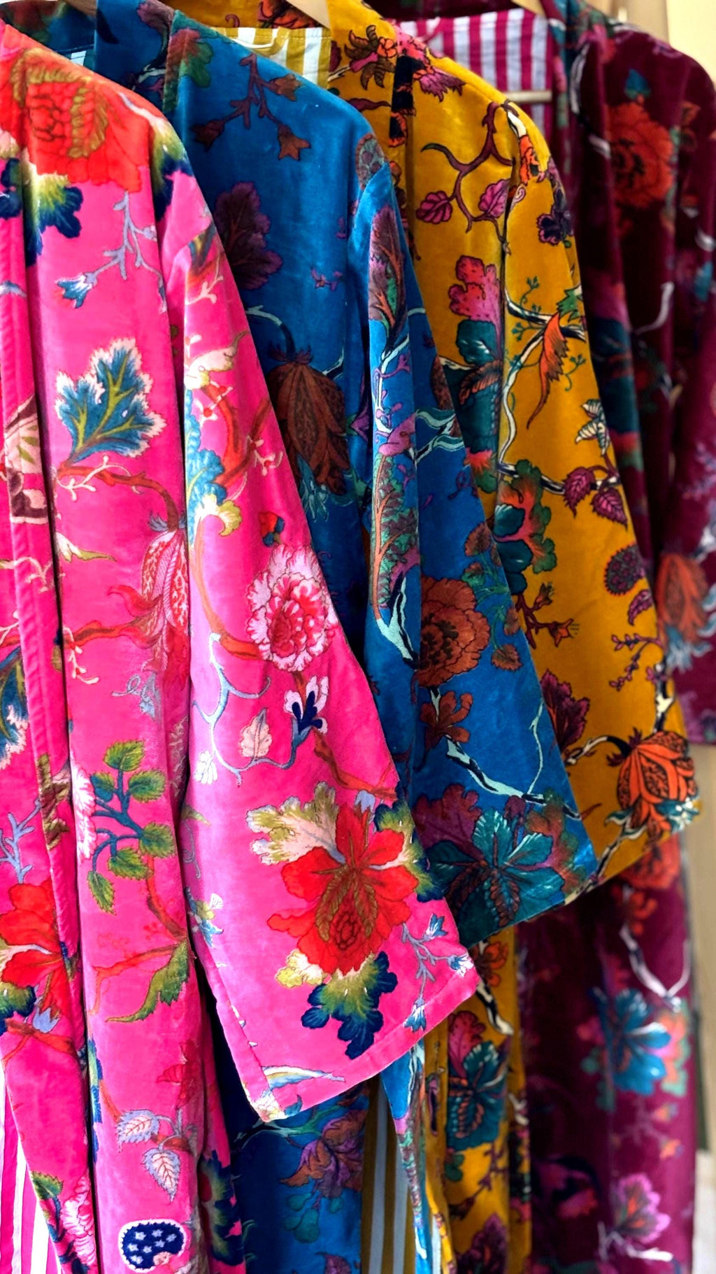 Floral Velvet Kimono Robe: Boho Cotton Gown with Pockets & Belt