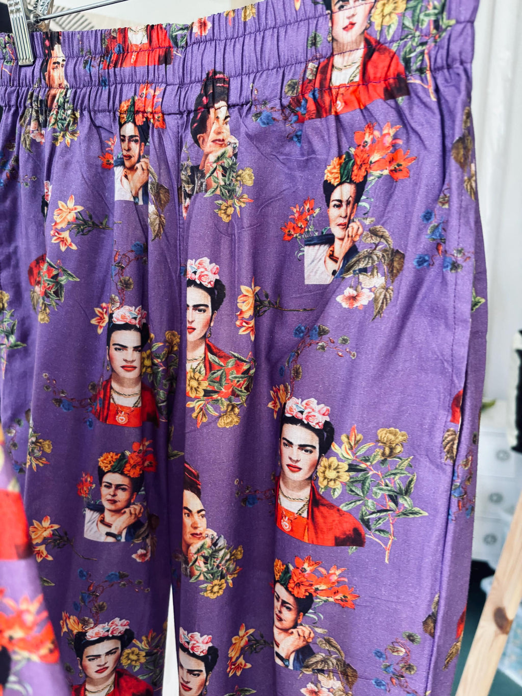 Frida Kahlo Print Cotton Pajama Set: Victorian Style Purple Loungewear