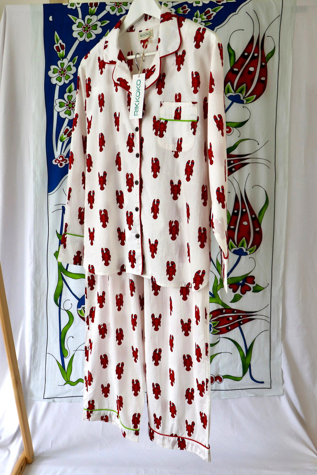 Lobster Print Cotton Pyjama Set: Long Sleeve Coastal Loungewear