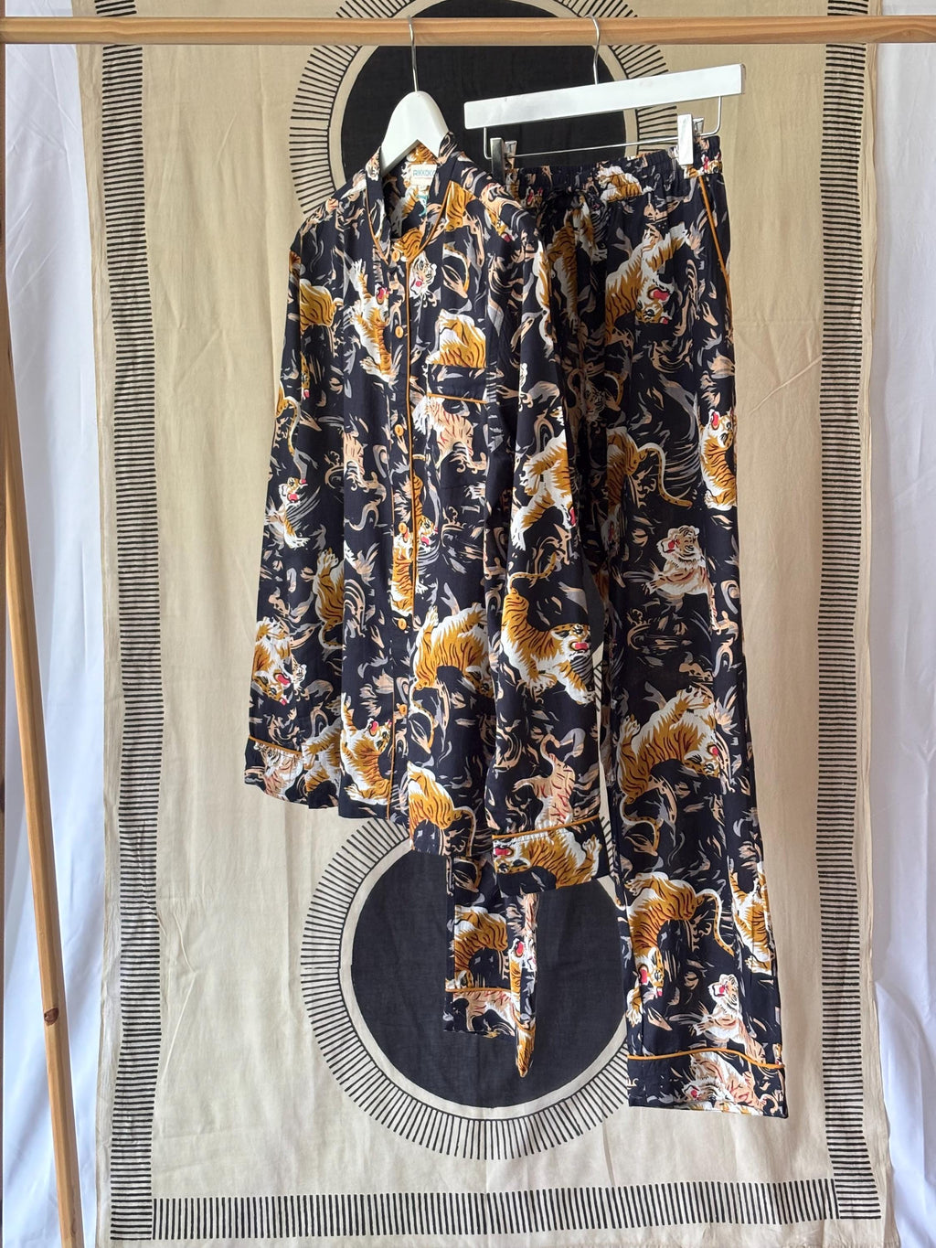 Men's Cotton Tiger Print Pajama Set: Black, Blue, Green