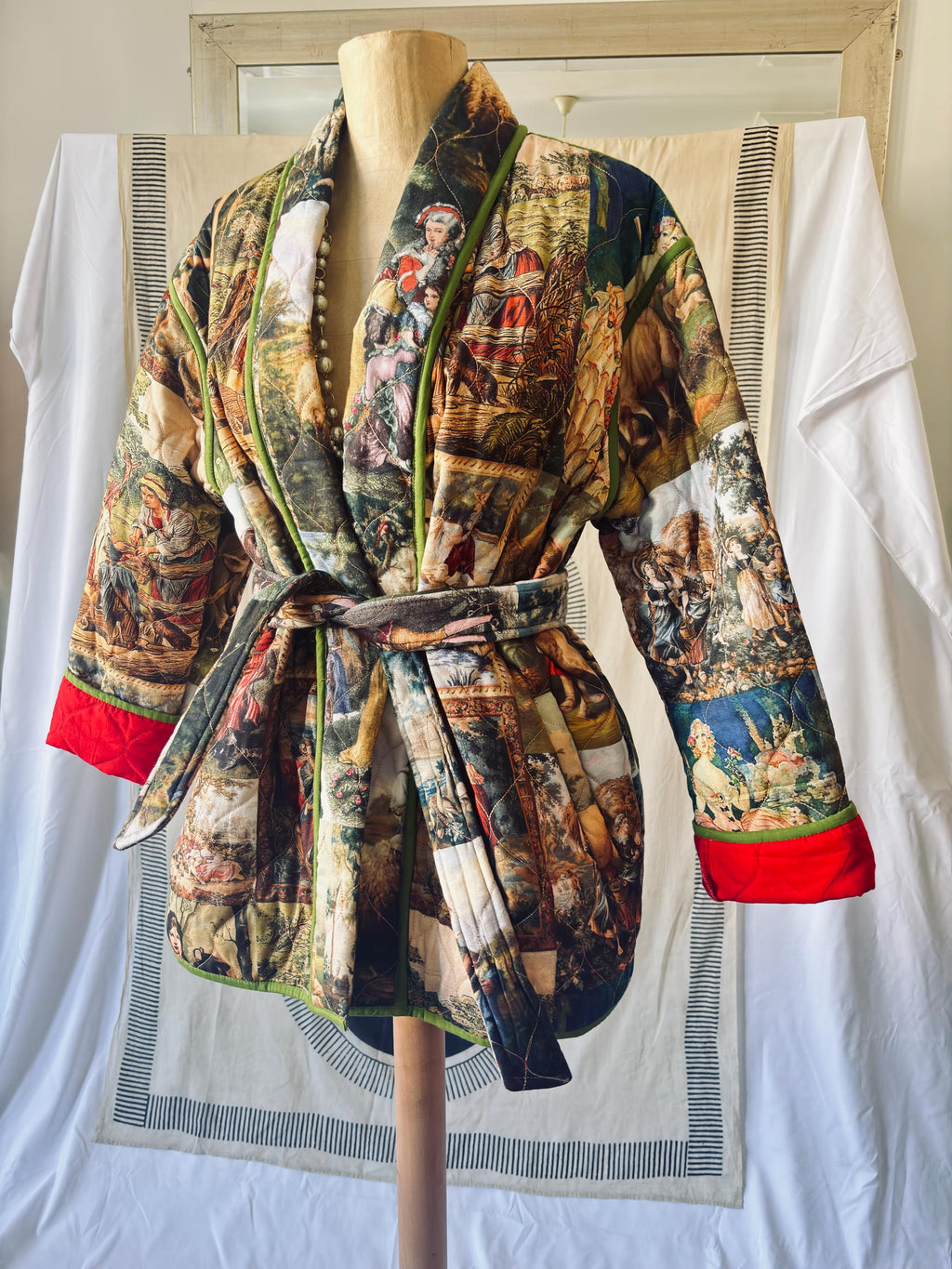 Poppy Print Cotton Pyjama Set: Women's Long Sleeve Sleepwear