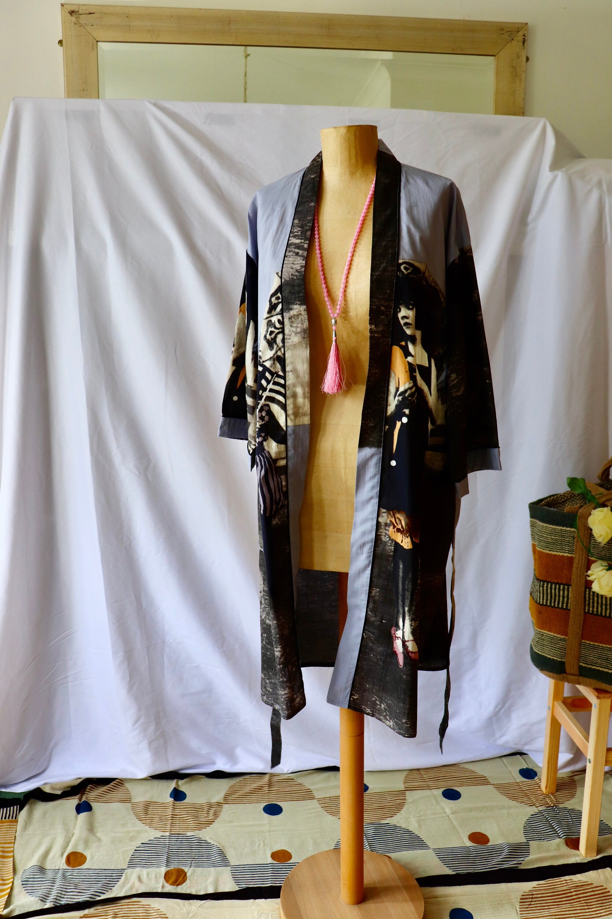 Kimono Robe Gown made of cotton and graphic image print  base