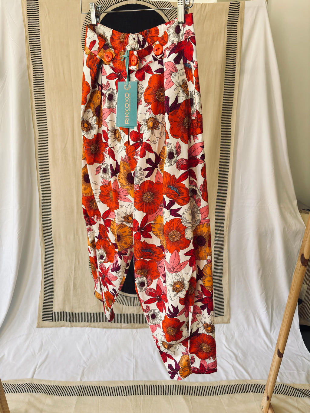 60s Floral Cotton Poplin Set: Sleeveless Top & High-Waisted Pants