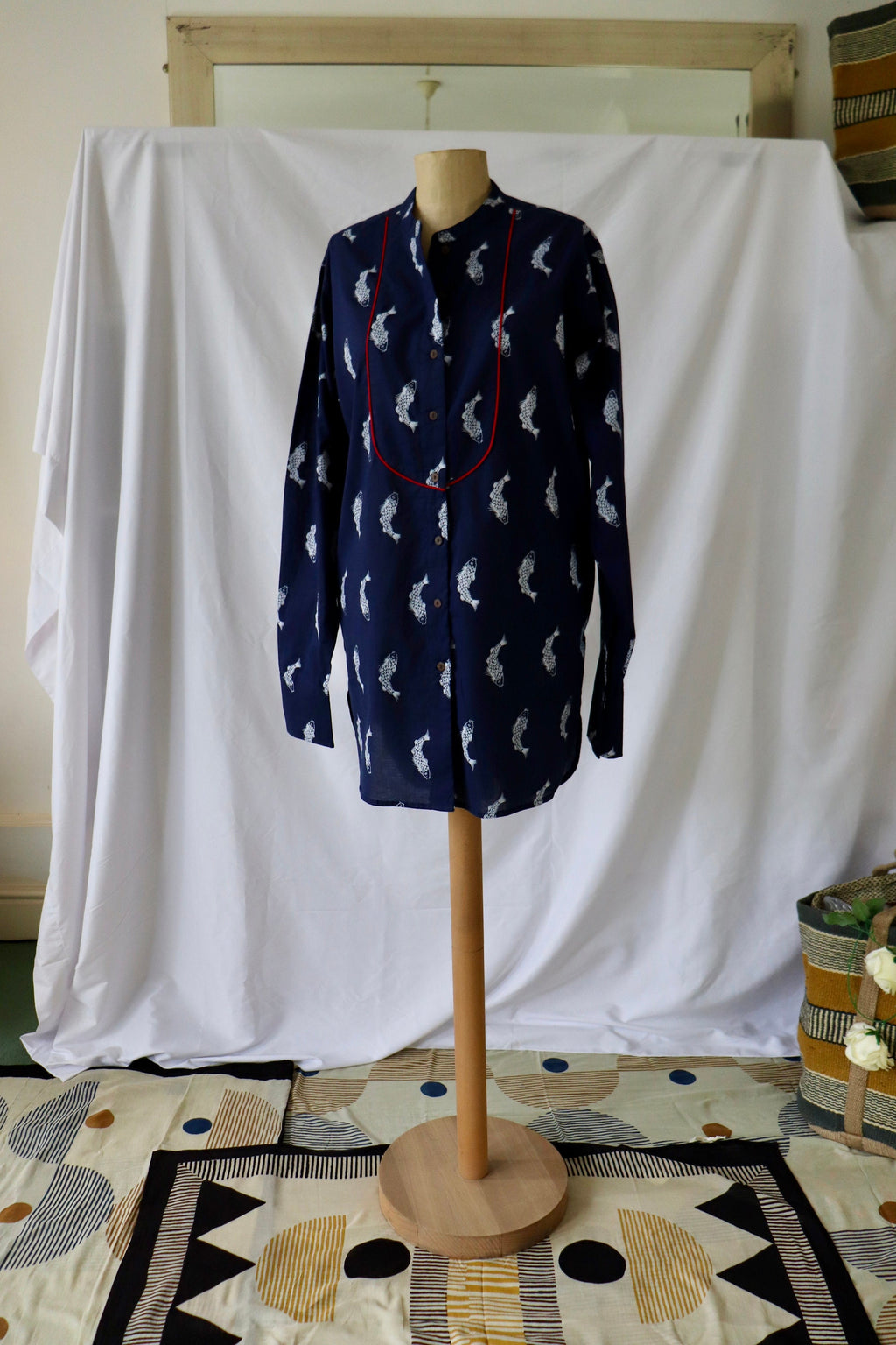 Top  shirt  retro night- shirt white with lobster print