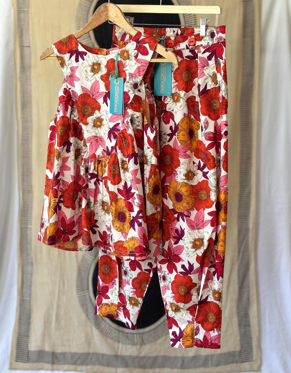 60s Floral Cotton Poplin Set: Sleeveless Top & High-Waisted Pants
