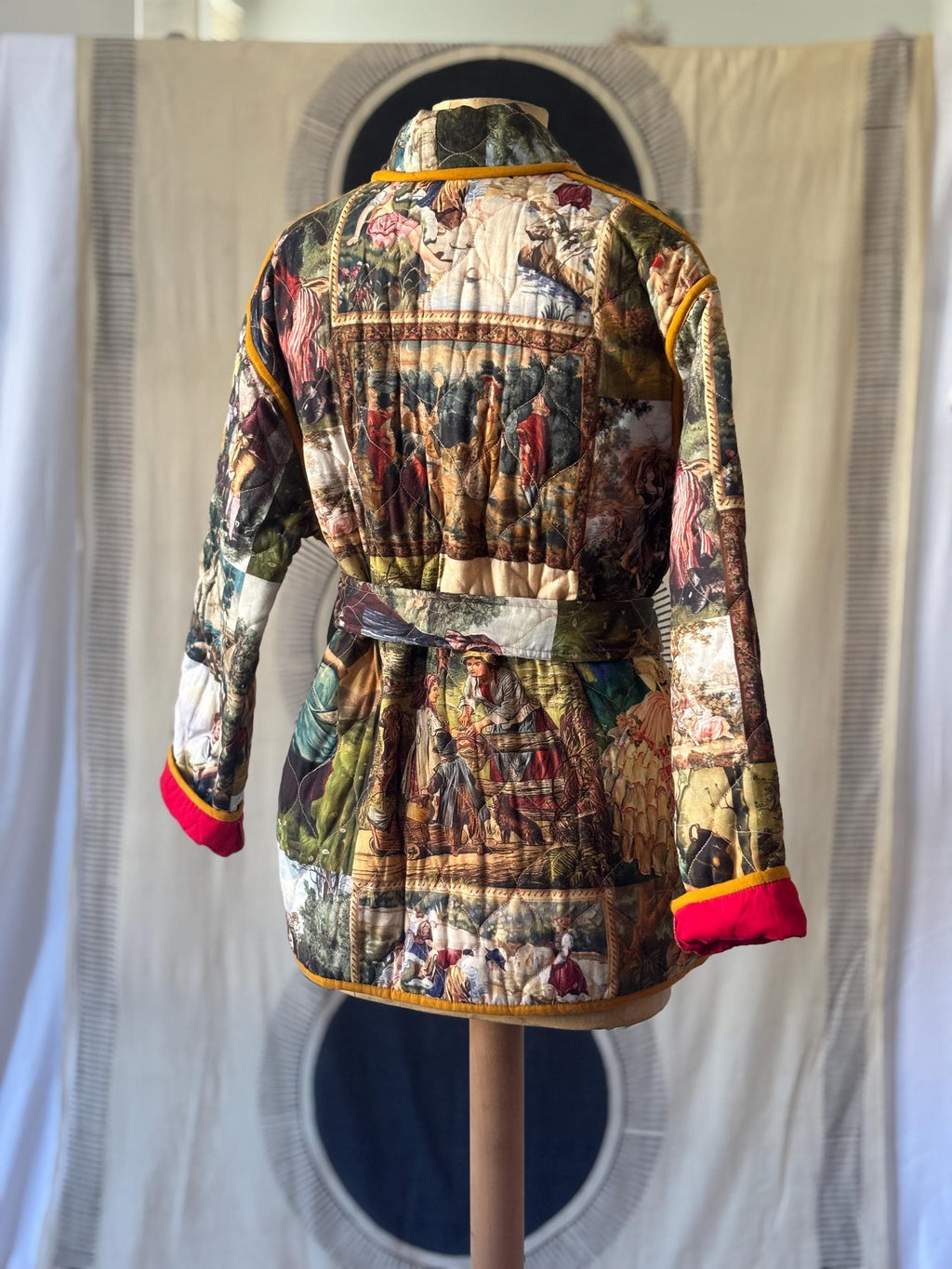 Padded Robe Jacket: Romantic Painting Print, Green/Yellow Piping in cotton and digital print