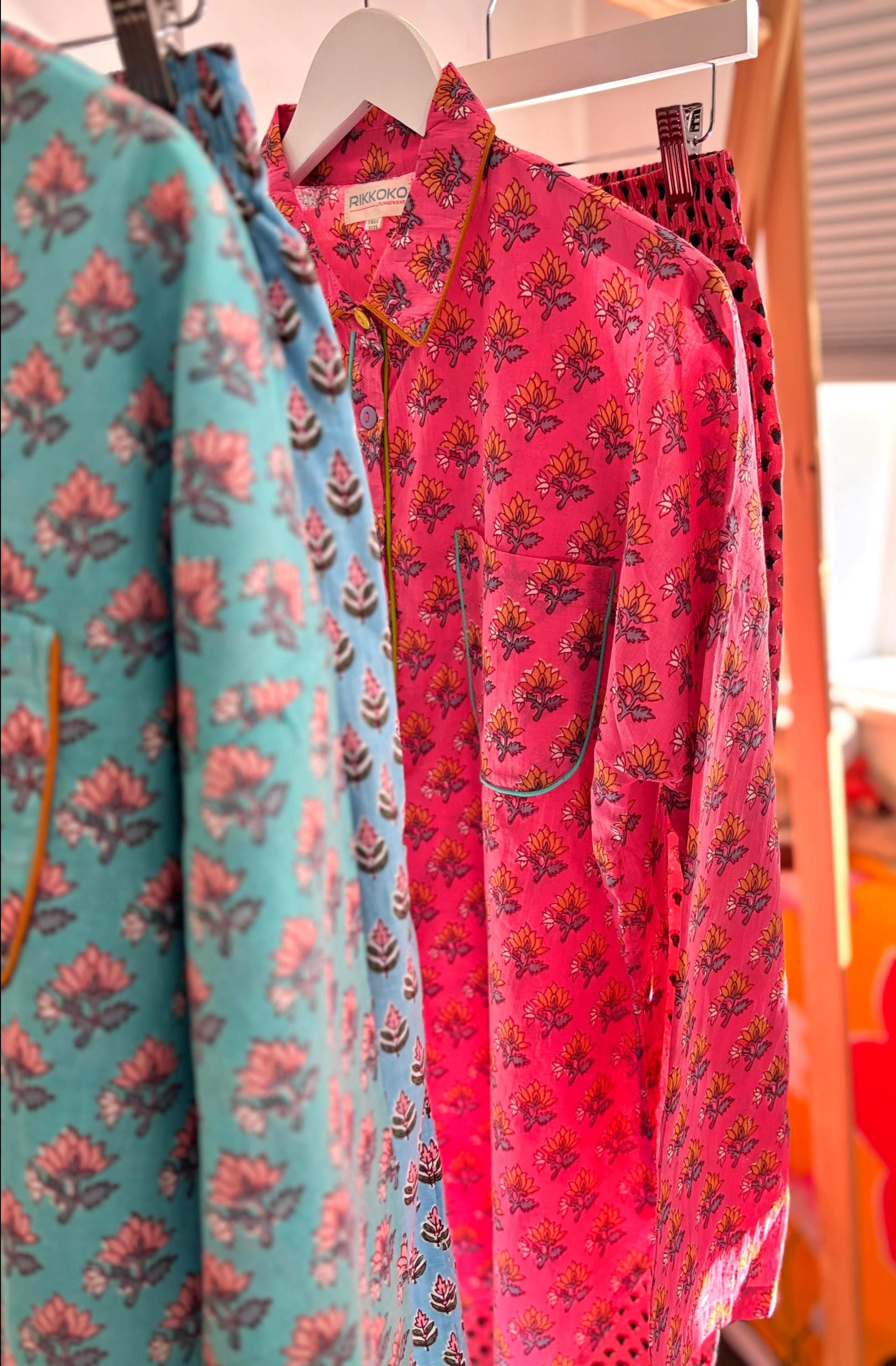 pyjama woman set coordinate  light cotton with yellow  flower on pink base