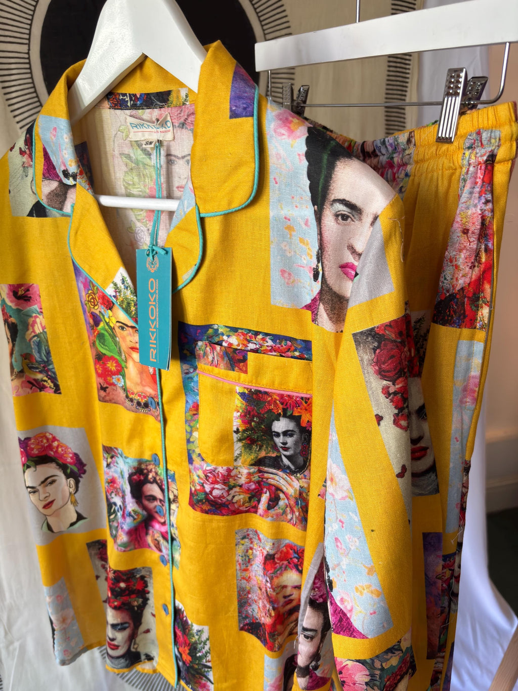 Pyjama woman set made in cotton yellow with Frida  Kahlo print